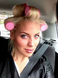 See full list on wikihow.com How To Curl Your Lush Hair Extensions With Sleep In Rollers