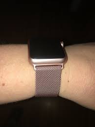 It fits 38mm and 40mm versions of the apple watch. What Bands Go With The Rose Gold Watch Ladies Macrumors Forums