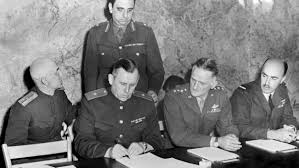 This was the end of adolf hitler's third reich and the second world war. L Allemagne Nazie N A Pas Capitule Le 8 Mai 1945 A Berlin Mais La Veille A Reims