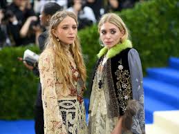 Mary kate and ashley olsen. Mary Kate And Ashley Olsen S Most Iconic Fashion Moments