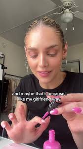 Queer Leaning Straight