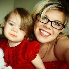 Samantha Gillis's Instagram, Twitter & Facebook