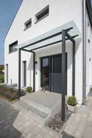 Hausdetailansicht Exterior Hausdetailansicht Marquesinas De Casas Casas Con Balcon Casas Estructura Metalica