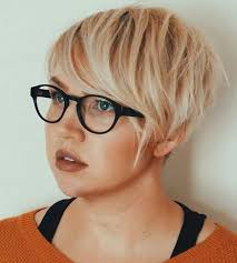 Perfect long pixie haircut for plus size ladies Is It Ok To Wear Short Hairstyle For Round Chubby Face Tunnel Bar La