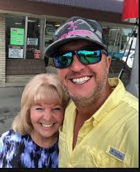 Ryan Doe's Instagram, Twitter & Facebook