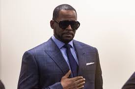 Click to listen to r. R Kelly Entourage Rounded Up In Trio Of Indictments Courthouse News Service