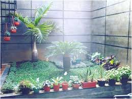 Desain taman minimalis di lahan sempit dengan kolam mini. Taman Rumah Kecil Terbaru Decoracion De Unas