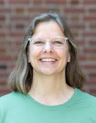 Lori Stankiewicz's Instagram, Twitter & Facebook