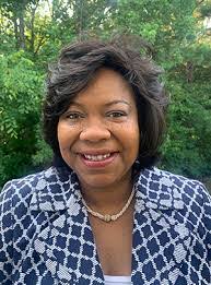 Erna Perkins's Instagram, Twitter & Facebook