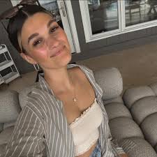 What show is similar to Pretty Little Liars?