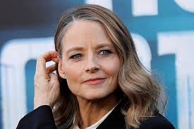 Jodie foster and son charlie foster pose backstage at the new macabre musical play nevermore: Jodie Foster Gets Better With Age In Hotel Artemis Latest Movies News The New Paper