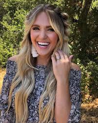 Pin By Labrantfamilyofficial Fanpage On Savannah Rose Labrant Hair Inspiration Braided Hairstyles Easy Hairdos