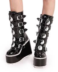 نتیجه جستجوی لغت [platforms] در گوگل