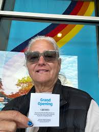 Aldi's grand opening in Ronkonkoma, NY