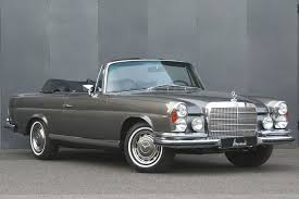 1971 Mercedes Benz W111 112 280se 3 5 Cabriolet Via Www Classicdriver Com Mercedes Benz Cars Classic Cars Mercedes Car