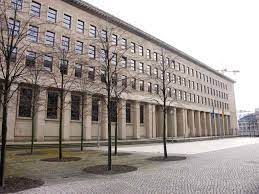 Wie kaum ein anderes bauwerk in deutschland bietet die ehemalige reichsbank am werderschen markt in berlin die möglichkeit, beispielhaft die politische bedeutung von architektur sichtbar zu machen. Haus Am Werderschen Markt Wikipedia