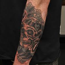 Bone tattoos tattoo outline drawing promise tattoo classic tattoo skeleton drawings dark tattoo skeleton hands drawing rose sketch pinky promise tattoo. Stunning Skeleton Black Rose Tattoo Impfashion All News About Entertainment