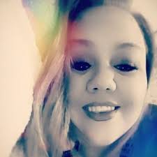 Trisha Mullins (@TrishaMullins19)