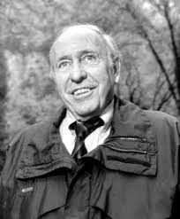 Kenton Russell's Instagram, Twitter & Facebook