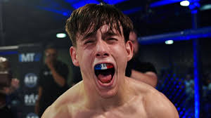 Paul Dena call-out ce combattant français : "J'ai envie de l'éteindre"