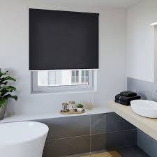Lassen sie etwas licht ins badezimmer hereinkommen! Rollo Basel In Schwarz Von Newshades Hier Nach Mass Bestellen