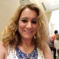 Gina Nagy's Instagram, Twitter & Facebook