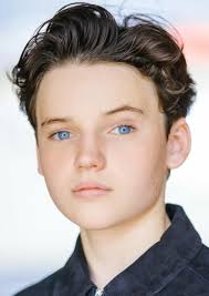 Fan Casting Benjamin Evan Ainsworth as Callum Hunt in Magisterium