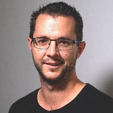 Simon Moore (@sjmoore505)