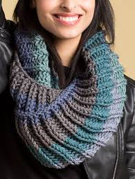 These patterns are not my designs but links to other designers who have. One Skein Knitting Patterns Scarf Knitting Patterns Quick Knits Cowl Knitting Pattern