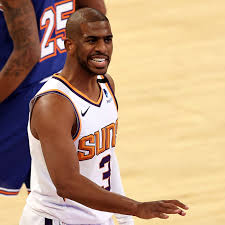 In the second quarter of sunday's game 1 nba playoff matchup between the suns and lakers, phoenix guard chris paul hit the floor in pain after a collision with teammate cam johnson. Suns 118 Knicks 110 Scenes From Chris Paul Being A One Man Streak Snapper Posting And Toasting