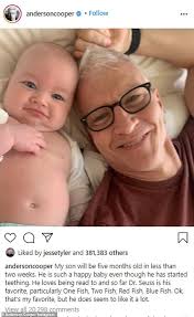Anderson Cooper Gushes Over His Son Wyatt He Is Such A Happy Baby In 2020 Happy Baby Anderson Cooper Sons