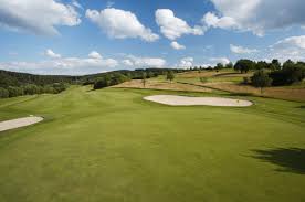 Lassen sie sich kulinarisch verwöhnen. Golfclub Oberaula Schloss Hausen Golfplatz Oberaula Exklusiv Golfen
