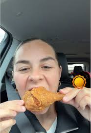 If y'all have never tried @BLUE STORE CHICKEN 🐓 in Baton Rouge, Louis...