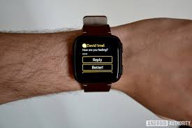 I think i'll be turning my versa off next time i want to change bands. Fitbit Messaging How To Receive Messages Send Replies From Your Fitbit