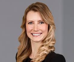 Pam Hinman's Instagram, Twitter & Facebook