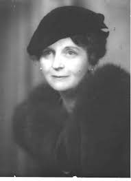 The King's Candlesticks: Pedigrees Ella Caroline JULIUS [541]