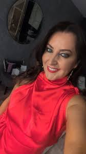 That's me back to work this week ladies. Fifty has been amazing so far l  had a beautiful evening with my nearest and dearest and then a trip to  Vegas from David