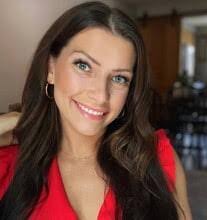 Kaitlin Beaver's Instagram, Twitter & Facebook