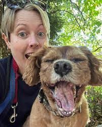 Suzette Bender's Instagram, Twitter & Facebook