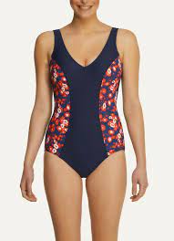 Voluptina vous propose des maillots de bain intemporels et faciles à porter avec un effet gainant garanti. Maillot De Bain 1 Piece Grand Maintien Croisette