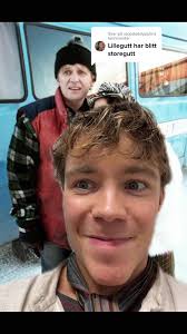 Luke 6🧸🤍 Arnie Says genser & veske. Følg med på vår Instagram (tatle...