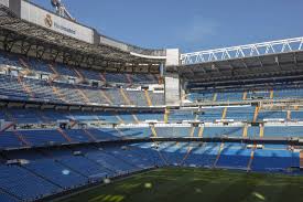 Sterker nog, volgens de fifa (wereld voetbal bond). Real Madrid Offnet Sein Stadion Fur Kampf Gegen Coronavirus
