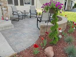 Front yard landscaping can be challenging when you have a small area to work on. Small Front Patio Youtube