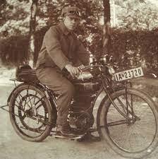 Pin On Motorcycling The Pioneers