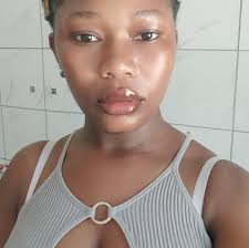 Because it's a ChooseDay today we choosing Dynamite 054 💃🏽 Poptain x  Anita Jaxson #peace #love #happiness