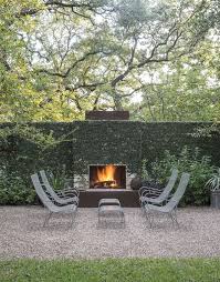 Der Gartenkamin Kann In Einer Toten Ecke Im Garten Gebaut Werden Garten Landschaftsbau Garten Garten Gestalten