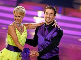 Isabel emilia edvardsson (born 22 june 1982) 1 is a swedish dancer. Let S Dance 2019 Isabel Edvardsson Kehrt Nach Babypause Aufs Tanzparkett Zuruck
