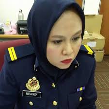 And, press the buttons saying 'track phone' to find. Hati Hati Dgn Staff Jpj Putrajaya Bernama Norasiken Ni Fotos Facebook