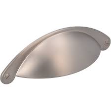In unserem bereich spielgeräte finden sie sandkästen sowie eine vielzahl weiterer produkte. Siro Mobelgriff 1761 Metall Edelstahlfarbig Matt Lochabstand 64 Mm Kaufen Bei Obi