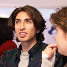 🤩Some impressions of the first ever NeuroArt Nexus in March 2025!  @neuro.aesthetic gave an excellent overview of Neuroaesthetics and the  aesthetic mindset, cohosted by @coco.alaska. 🤝The NeuroArt Nexus is a  place to